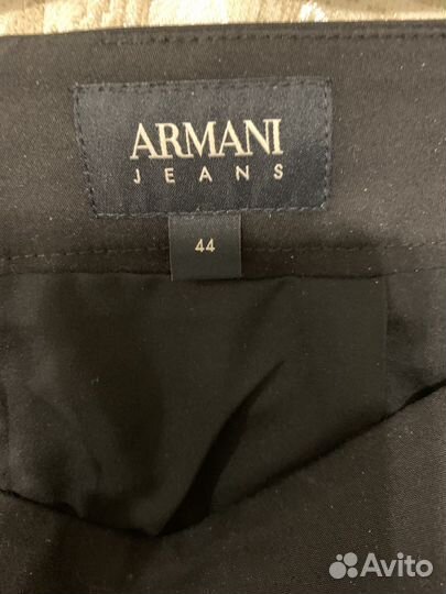 Юбка карандаш Armani Jeans, блузка Pennyblack