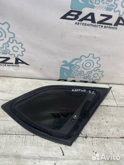 Форточка заднего левого крыла Renault Kaptur