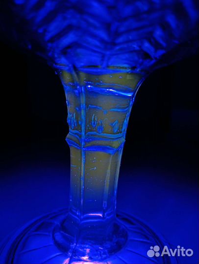 Ваза на ножке