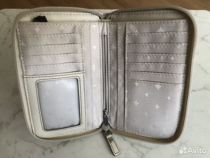Бумажник женский кожаный fossil