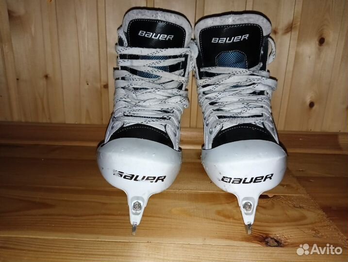 Коньки хоккейные вратарские