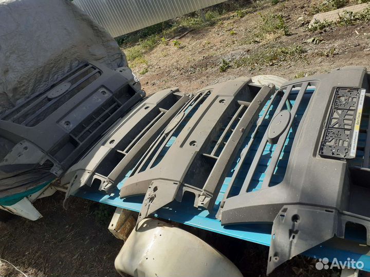 Бампер передний Ford Transit 2006-2015