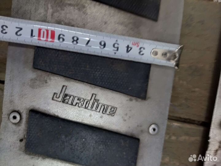 Подножки для мотоцикла