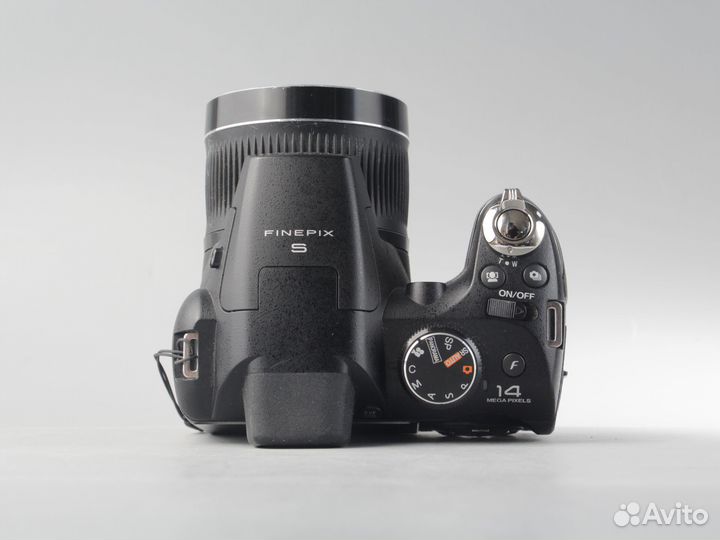 Фотоаппарат Fujifilm Finepix S4000