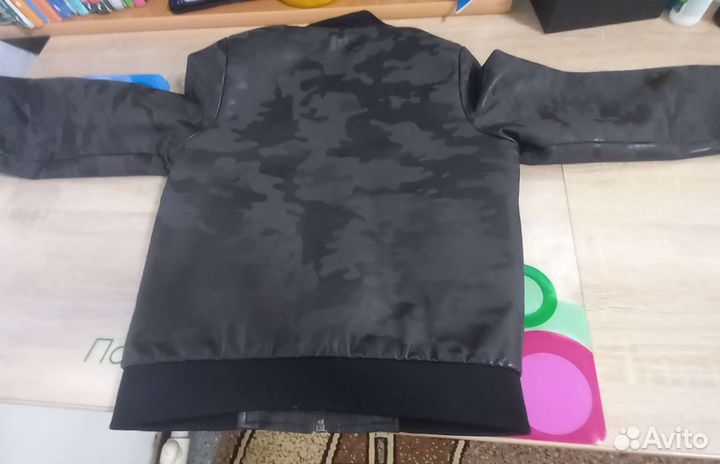 Куртка кожаная женская