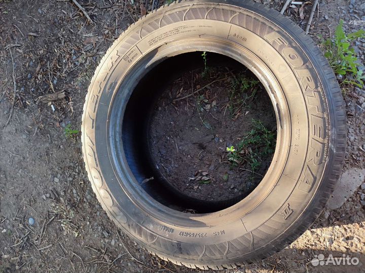 Goodyear Fortera 235/65 R17 104H