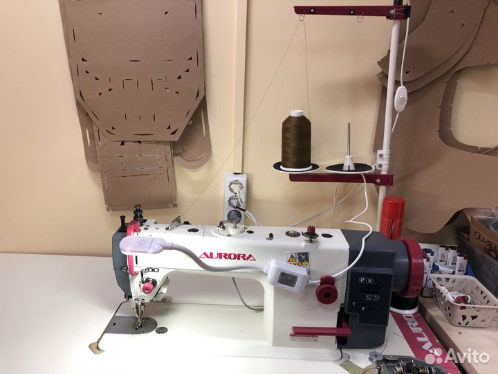 Швейная машинка Aurora с шагающей лапкой