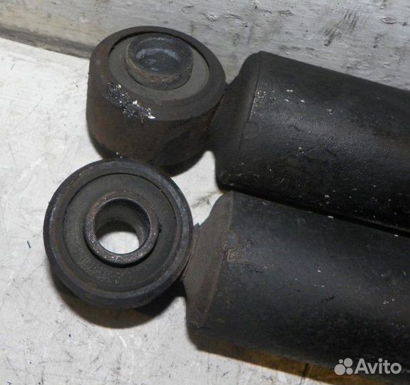 Амортизатор подвески (комплект) задний Mitsubishi