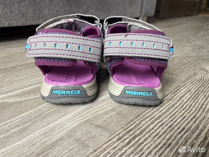 Сандалии merrell для девочки 28 р-р Новые