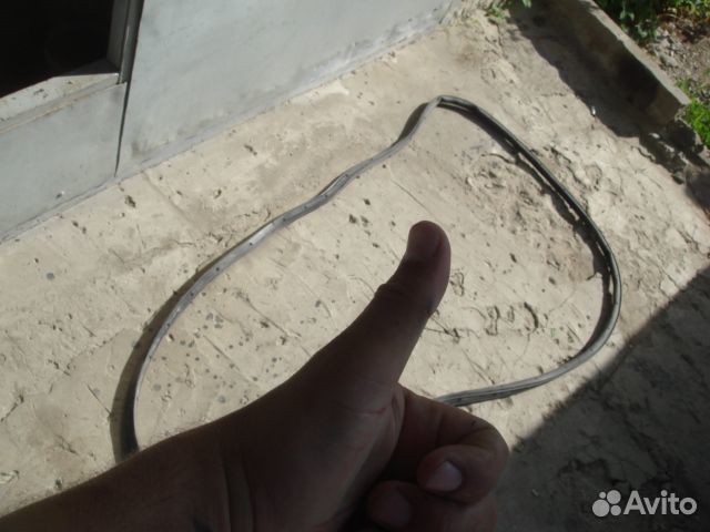 Мондео Уплотнитель двери Левой Mondeo 5 12-19