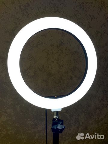 Кольцевая лампа