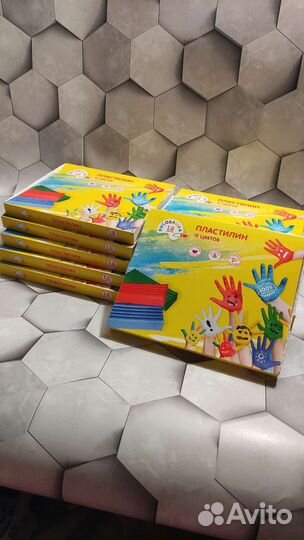 Пластилин 180 гр, 12 цветов, рисовашка