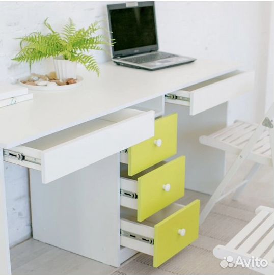 Стол письменный