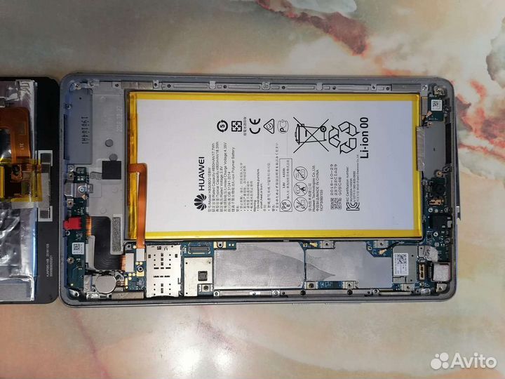 Huawei Mediapad M3 lite 3/32 lteна запчасти