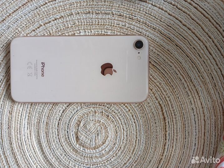 iPhone 8, 64 ГБ