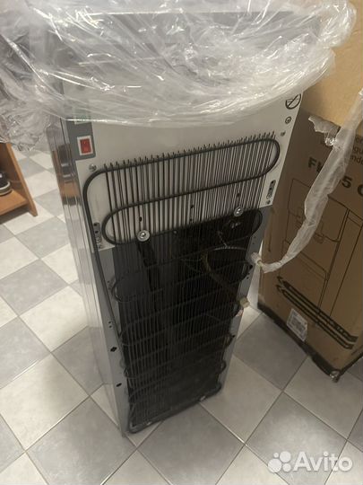 Кулер для воды