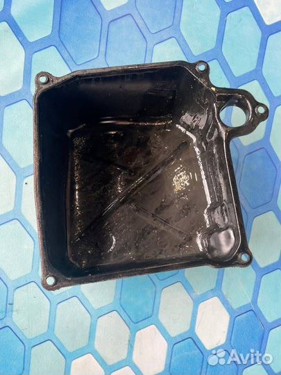 Масляный поддон двигателя 02E325201C