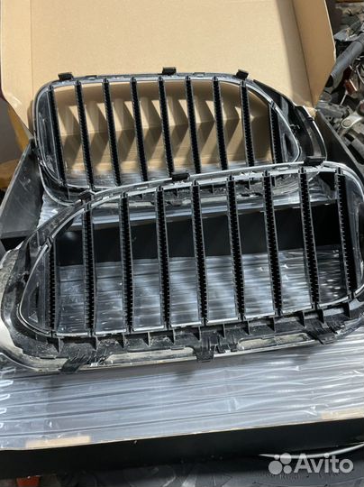 Решетка радиатораBMW G30
