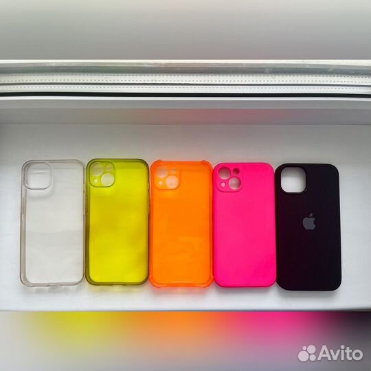 Чехол на iPhone 13