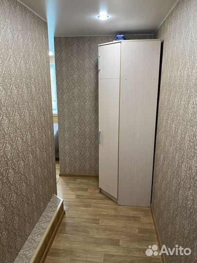 Шкаф угловой