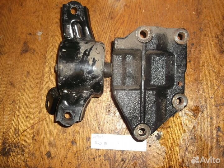 Опора кпп (Hyundai Solaris, Kia Rio)