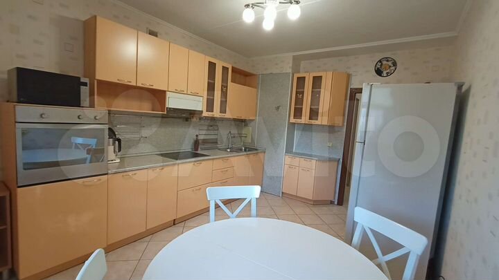 2-к. квартира, 75 м², 2/10 эт.