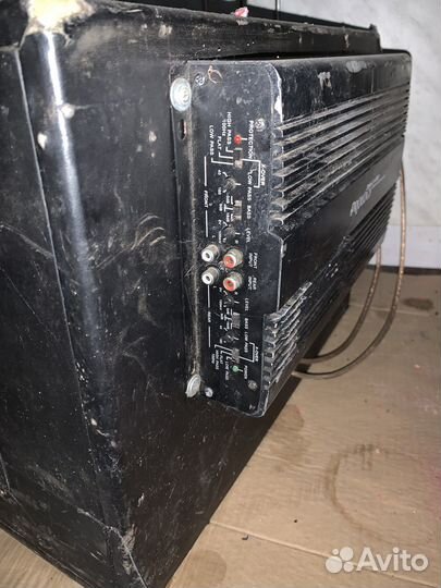 Сабвуфер и усилитель