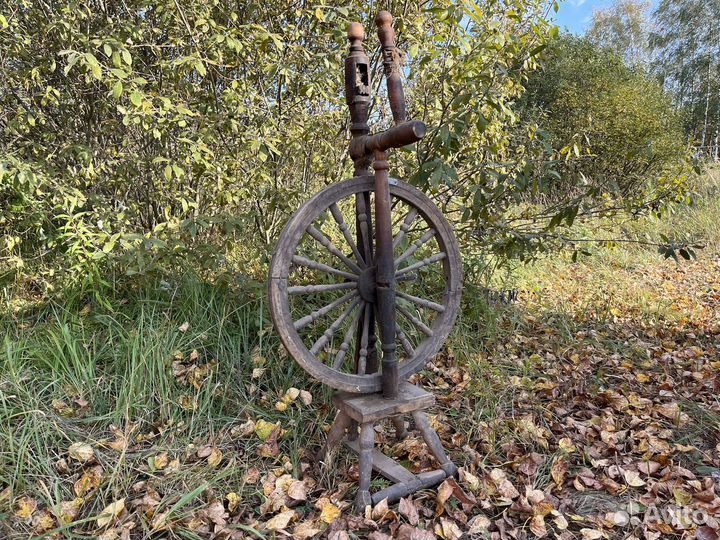 Прялка деревянная старинная