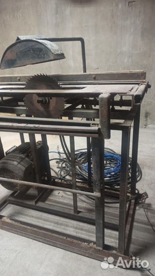 Станок деревообрабатывающий трёхфазный