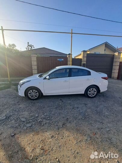 Kia Rio 1.4 AT, 2021, 129 000 км