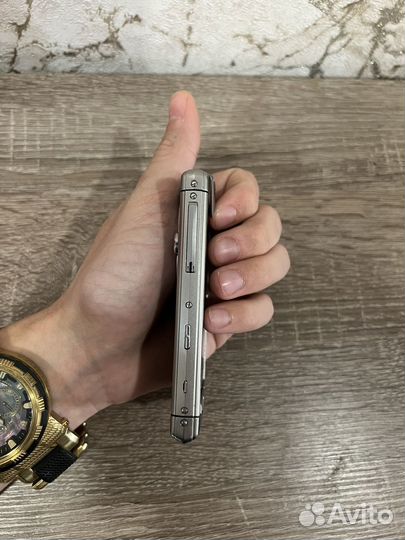 Vertu Constellation T нержавеющая сталь коричневая кожа, 32 ГБ