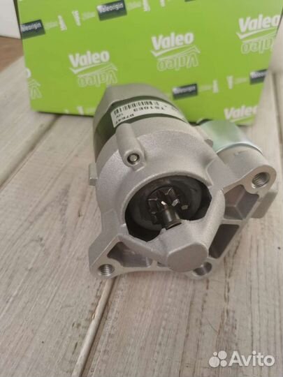 Стартер valeo Renault Logan LADA Largus, K7M, K4M
