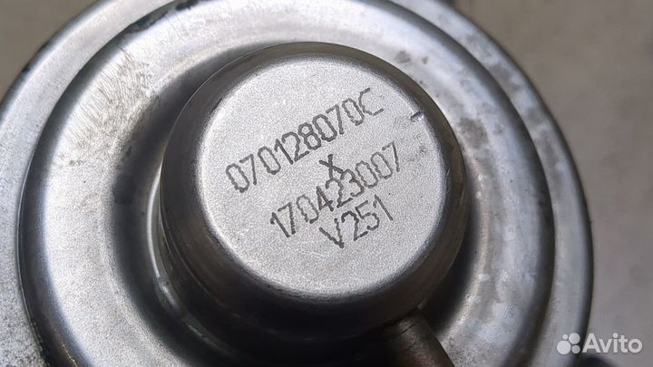 Клапан рециркуляции газов Volkswagen Touareg, 2004