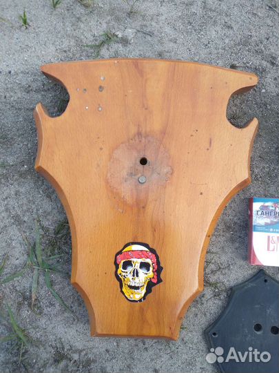 Пано, медальон для рогов