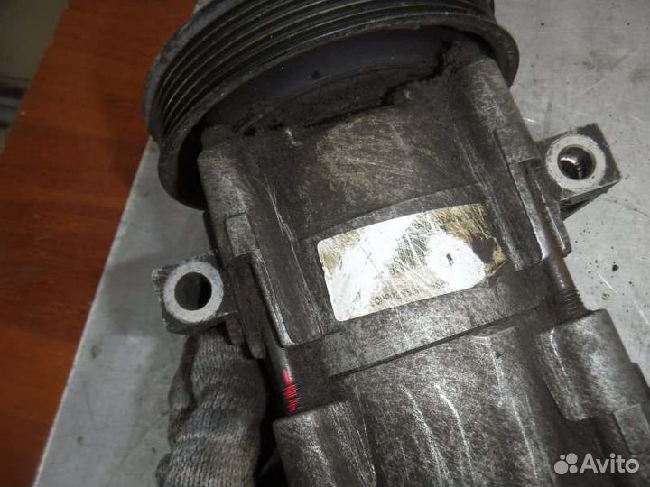 Компрессор кондиционера Ford Mondeo 2 1.6 1997