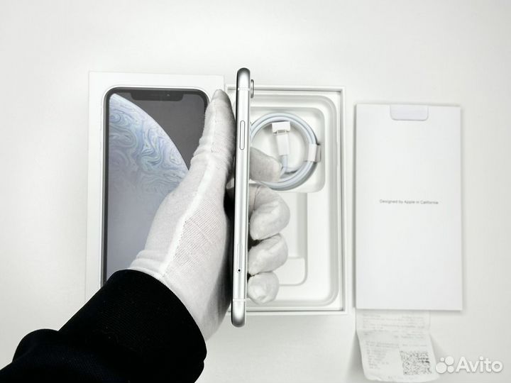 iPhone XR 64Gb White(идеал,акб85,sim+esim)