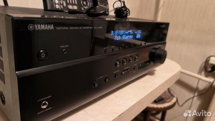 Yamaha RX-V585 7.2 4K Atmos WiFi Bluetooth AirPlay