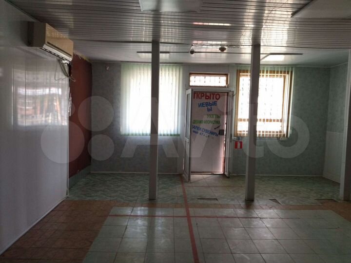 Торговая площадь, 80 м²