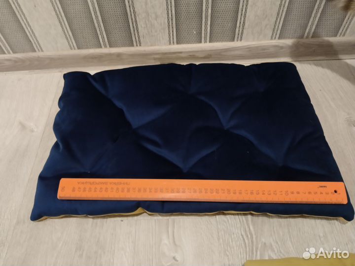 Лежанка для собак. Антивандальные