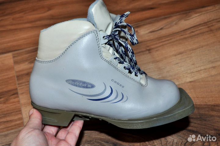 Детские лыжные ботинки Cross размер 30