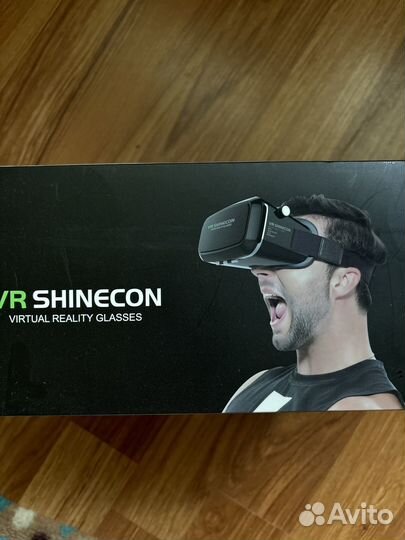 Очки виртуальной реальности для телефона