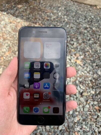 iPhone 7 Plus, 32 ГБ