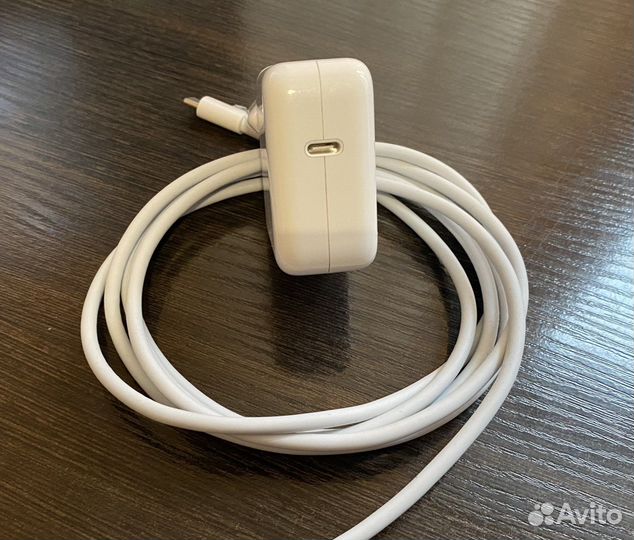 Apple USB - C Power Adapter 30W новый