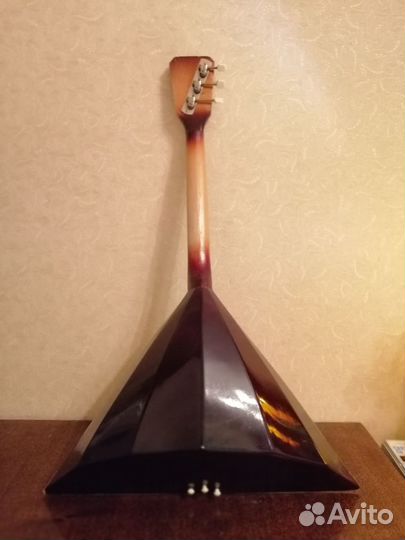 Балалайка оркестровая, произведена в СССР