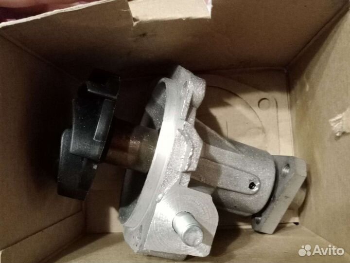 Насос водяной