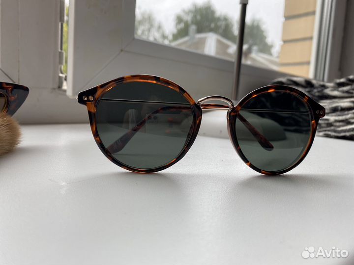 Солнцезащитные очки