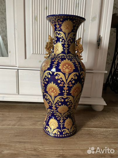 Ваза напольная