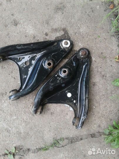 Рычаги логан.лансер