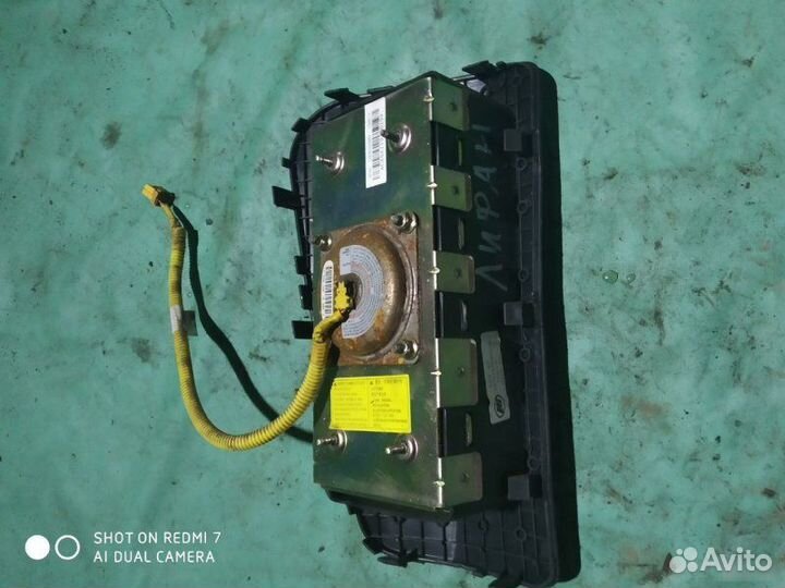 Подушка безопасности в торпедо Lifan Breez