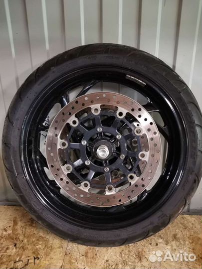 Honda cb1000r передний диск колесо